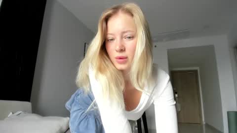 fansly - yourbestbaby online show from 02/08/25, 02:47