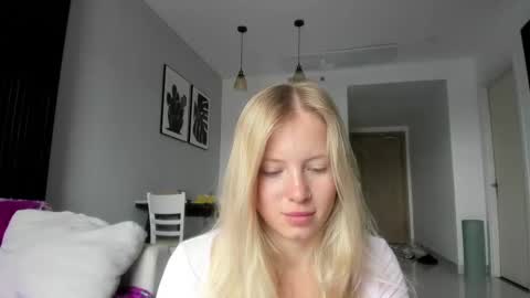 fansly - yourbestbaby online show from 02/10/25, 03:03