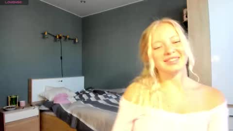 fansly - yourbestbaby online show from 03/09/25, 07:12