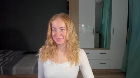 fansly - yourbestbaby online show from 10/03/25, 03:58