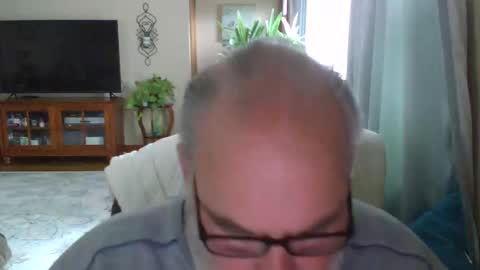 earl52 online show from 03/31/26, 05:46