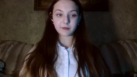 Yuni online show from 02/19/26, 03:30