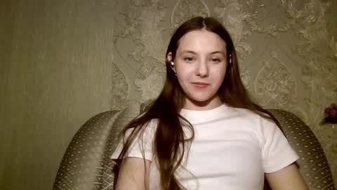 Yuni online show from 03/24/26, 05:29