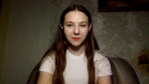 Yuni online show from 04/02/26, 03:20