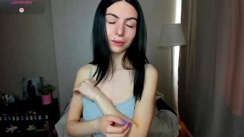 Emma online show from 06/01/26, 06:15