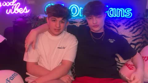 eastinwestin online show from 03/04/26, 07:14