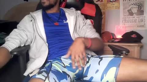 TWITTER   INSTAGRAM    easybreezy20   ONLINE 1230 AM TO 7AM online show from 12/04/24, 10:13