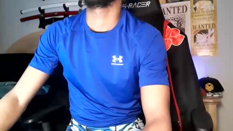 TWITTER   INSTAGRAM    easybreezy20   ONLINE 1230 AM TO 7AM online show from 03/13/26, 07:26