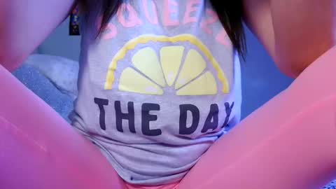 Briezy online show from 04/30/26, 04:52