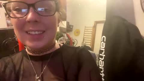 Snapshot of easyednem528280 chatting on 11/01/25, 01:07 easyednem528280 online show from 11/01/25, 01:07