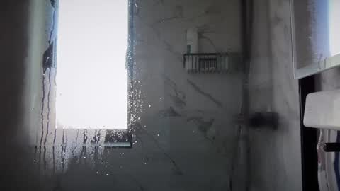 Snapshot of eatmypie69 chatting on 03/04/25, 12:01 Nadia Ferreira  online show from 03/04/25, 12:01