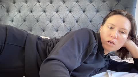 Snapshot of eatmypie69 chatting on 09/22/25, 12:07 Nadia Ferreira  online show from 09/22/25, 12:07