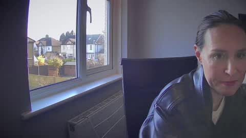 Nadia Ferreira  online show from 03/19/26, 10:19