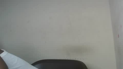 eatuupx online show from 01/17/25, 10:55