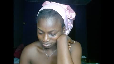 eatuupx online show from 02/09/25, 01:44