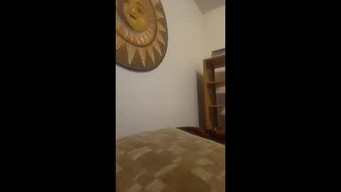 eaz488488 online show from 02/09/26, 10:41