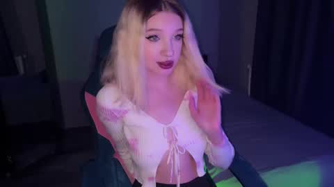 Michael online show from 03/05/25, 01:10