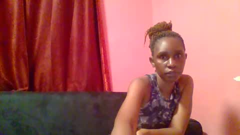 Snapshot of ebon_fantasy1 chatting on 06/08/26, 08:09 Ebon Fantasy1s online show from 06/08/26, 08:09