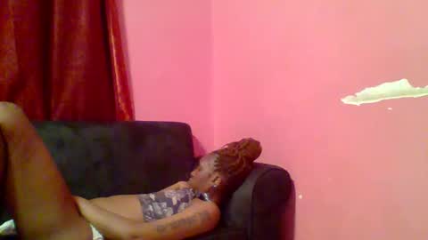Snapshot of ebon_fantasy1 chatting on 06/09/26, 10:21 Ebon Fantasy1s online show from 06/09/26, 10:21