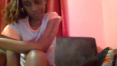 Snapshot of ebon_fantasy1 chatting on 06/20/26, 10:23 Ebon Fantasy1s online show from 06/20/26, 10:23
