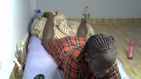 Queen online show from 04/19/26, 06:10