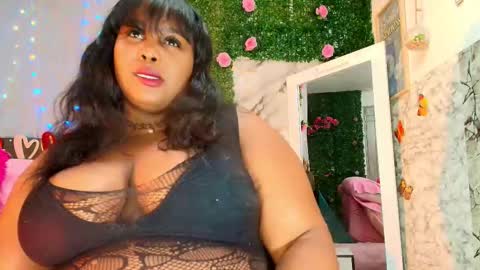 ANGIE online show from 10/26/25, 01:11