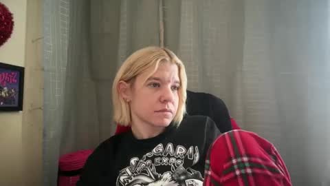 americnbarbie online show from 11/30/25, 03:38