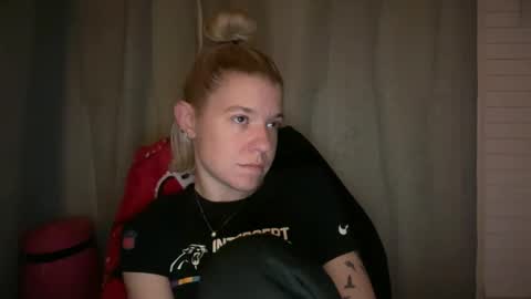 americnbarbie online show from 12/02/25, 12:49