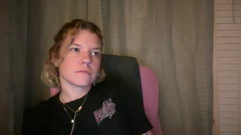 americnbarbie online show from 05/04/26, 01:23