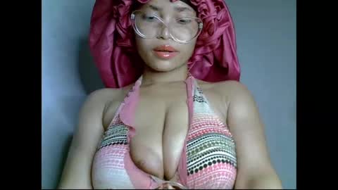 Snapshot of ebony_badgurl chatting on 05/24/26, 08:03 Ebony badgurl online show from 05/24/26, 08:03