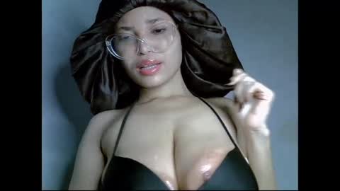 Snapshot of ebony_badgurl chatting on 05/27/26, 06:38 Ebony badgurl online show from 05/27/26, 06:38