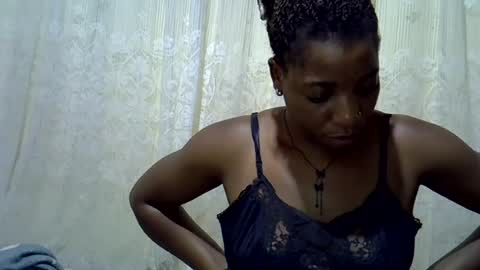 Snapshot of ebony_candy1998 chatting on 07/12/26, 08:11 ebony_candy1998 online show from 07/12/26, 08:11