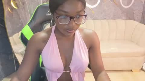 Snapshot of ebony_cherry_cn chatting on 07/29/26, 02:26 ebony_cherry_cn online show from 07/29/26, 02:26