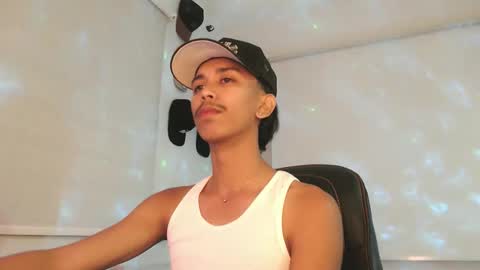 ebony_fuckboy online show from 11/19/25, 07:03