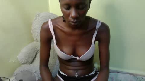 ebony_lisaaa online show from 02/23/26, 06:49