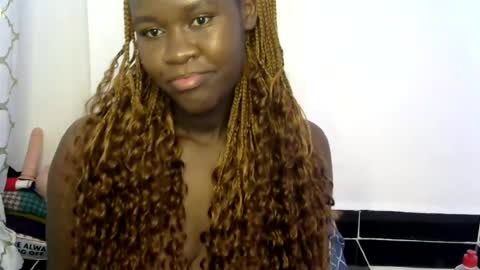 Snapshot of ebony_lynne chatting on 07/24/26, 10:24 ebony_lynne online show from 07/24/26, 10:24