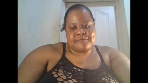 ebony_magixs online show from 09/30/25, 01:43