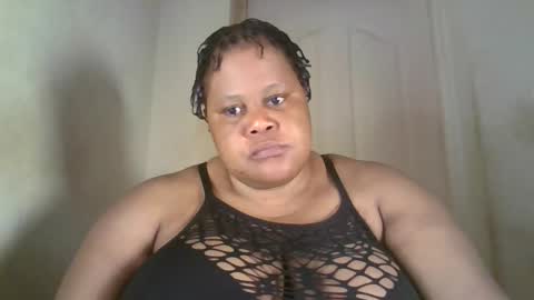 ebony_magixs online show from 10/03/25, 02:52