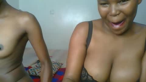 ebony_meeky online show from 09/19/25, 06:19