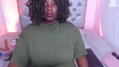 LINA  online show from 10/17/25, 03:31