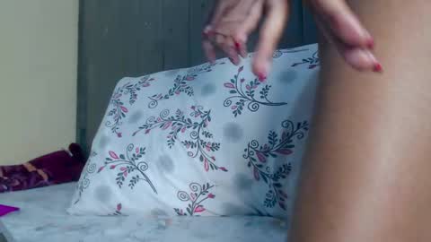 EBONY PETITE online show from 03/03/25, 07:32