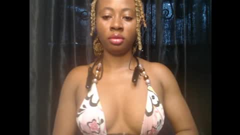 Queen online show from 03/28/26, 08:25