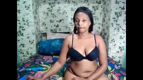 Snapshot of ebony_seduction00 chatting on 05/11/26, 05:57 ebony_seduction00 online show from 05/11/26, 05:57