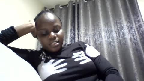 Snapshot of ebony_tasha chatting on 06/21/26, 07:38 tasha online show from 06/21/26, 07:38