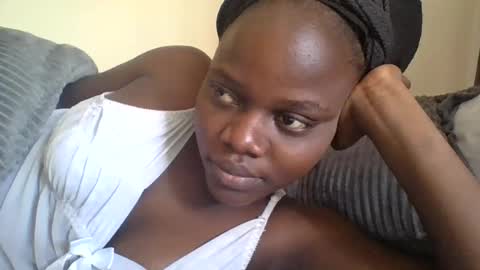 Snapshot of ebony_tasha chatting on 07/14/26, 11:49 tasha online show from 07/14/26, 11:49