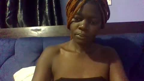 ebonybloom01 online show from 03/11/25, 12:44