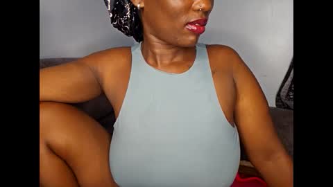 Ebony Melanie online show from 10/12/25, 11:26