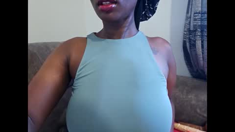 Ebony Melanie online show from 10/21/25, 11:55