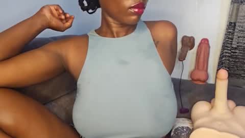 Ebony Melanie online show from 01/06/26, 11:51