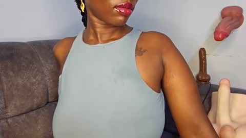 Ebony Melanie online show from 01/12/26, 11:43